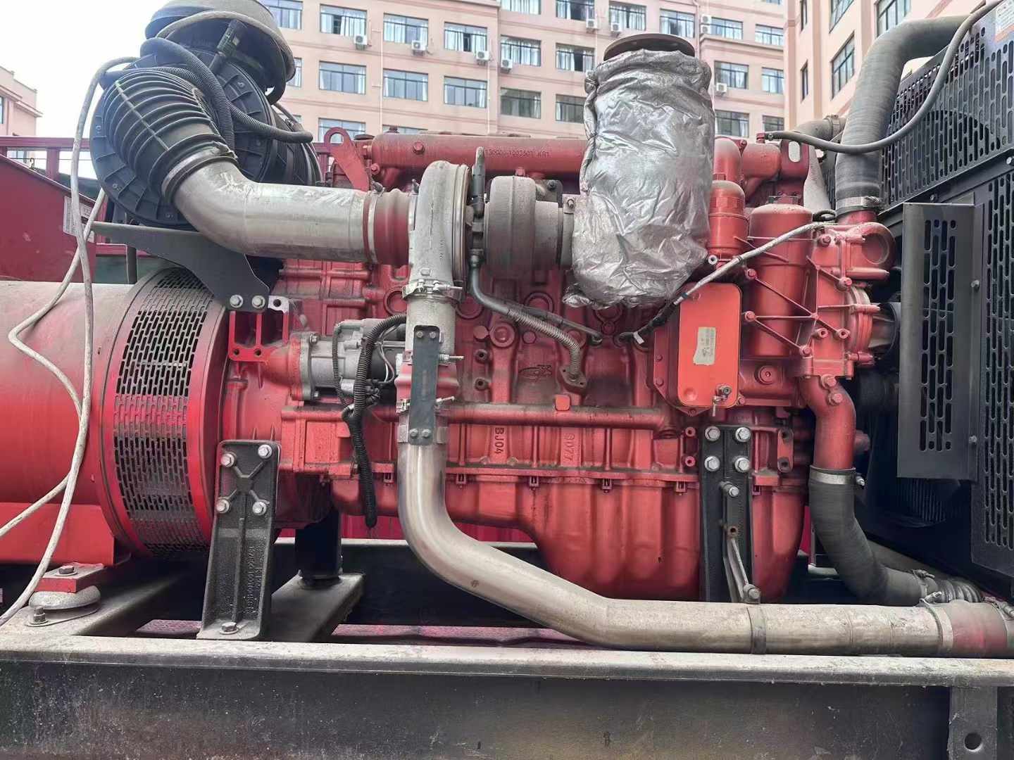 疏附如何选择适合 600kW 柴油发电机组的过载保护器？