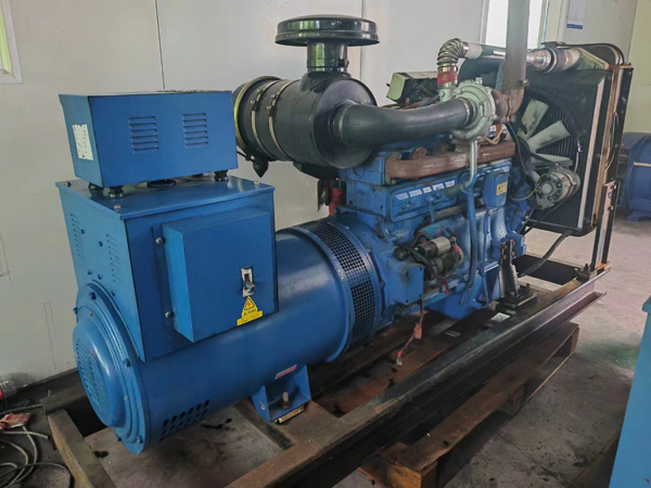 疏附100kW柴油发电机组使用多级机油有哪些优缺点？